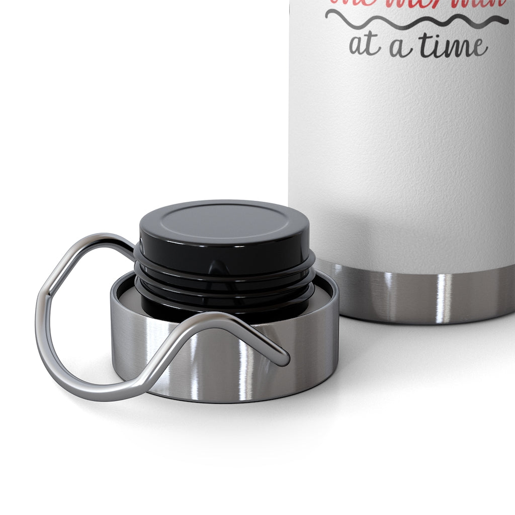 Dialysis Nurse 22oz Vacuum Insulated Bottle