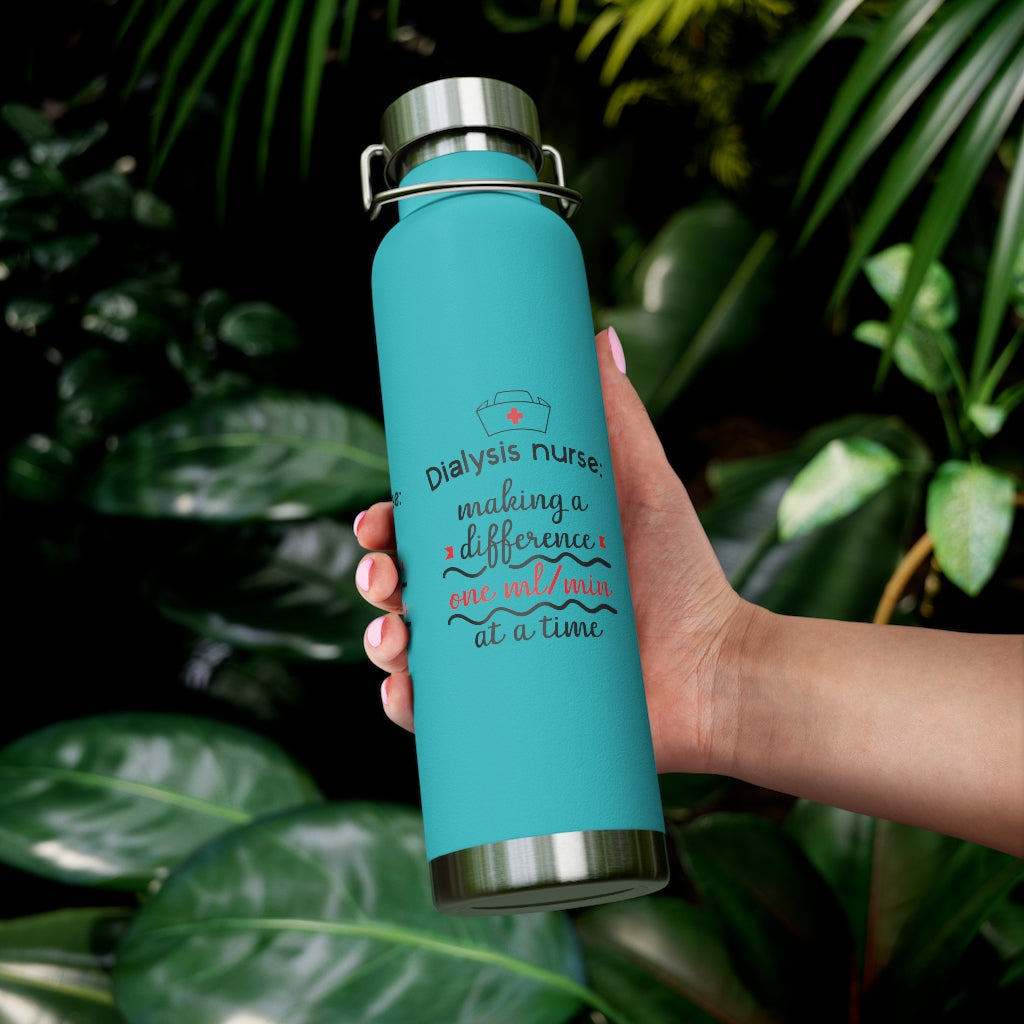 Dialysis Nurse 22oz Vacuum Insulated Bottle